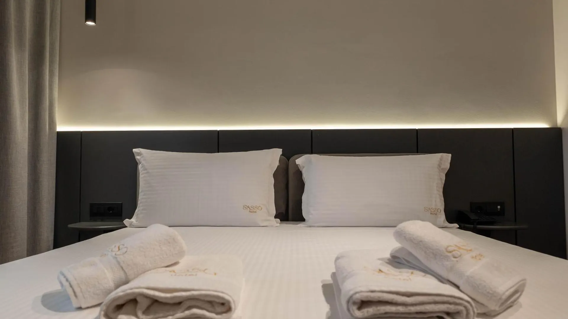 Sasso Hotel Wlora